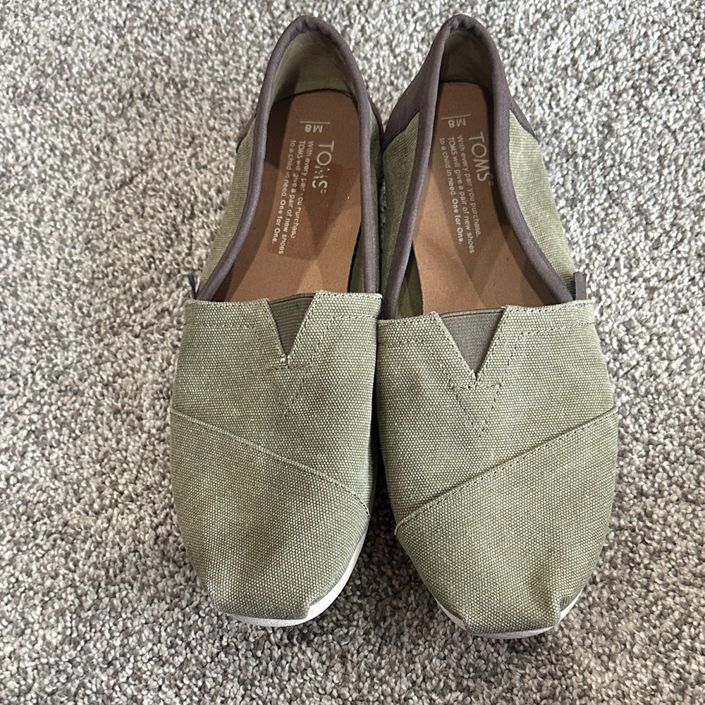 TOMS Men's Green Canvas Slip-Ons